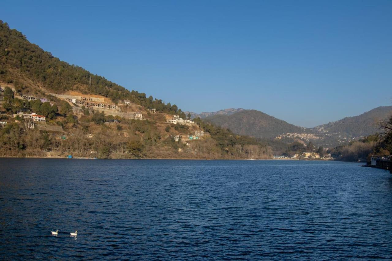 Moonlight Lake Resort Bhīm Tāl エクステリア 写真